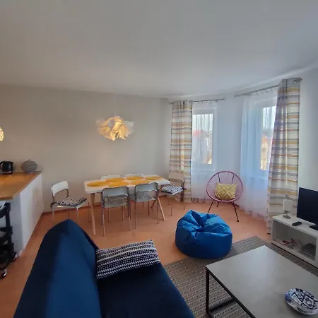 Apartament Dziwnow *